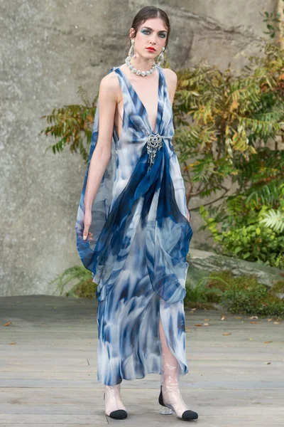 Look 57
